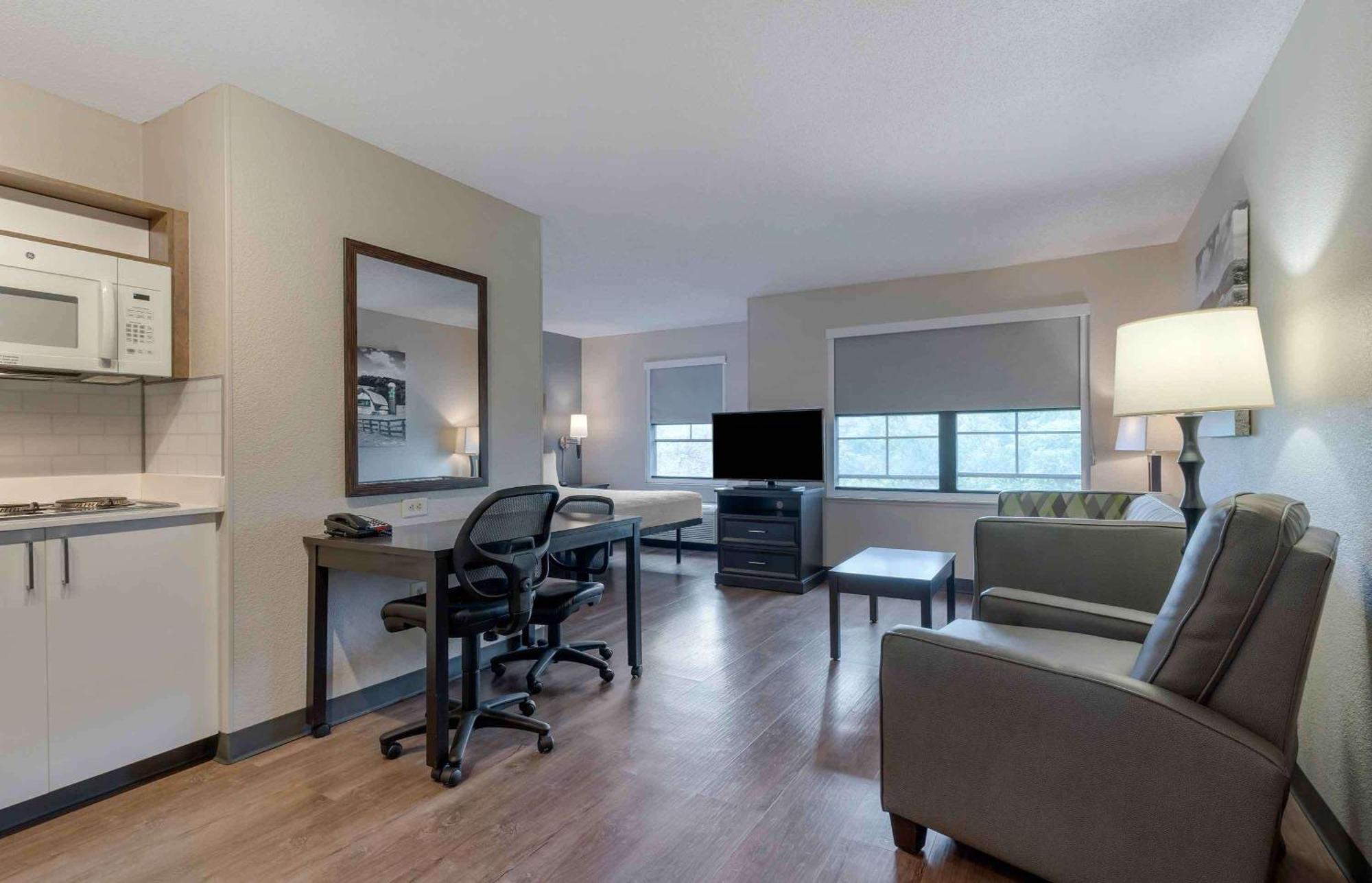 Extended America - Seattle - Redmond Hotel 2*